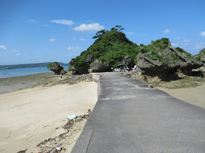 アマミチューの墓・シルミチュー