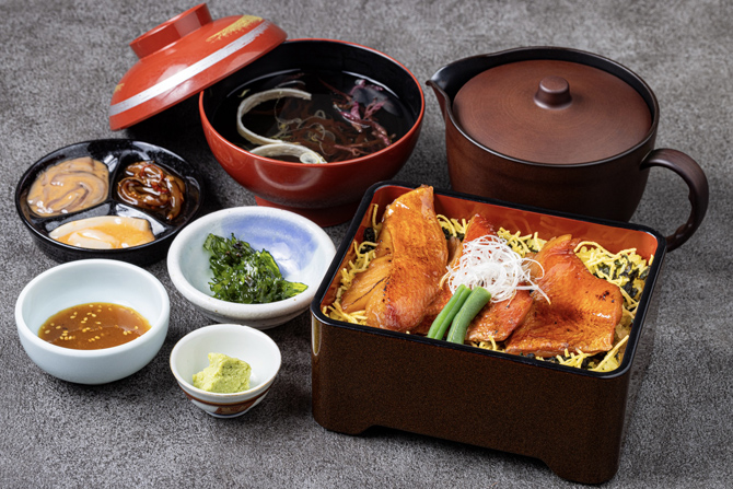 とくぞう 熱海さかな横丁 熱海銀座通り店