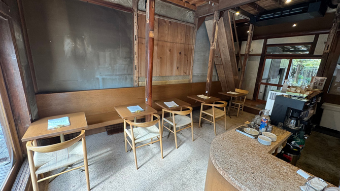 パンとエスプレッソと由比ガ浜商店