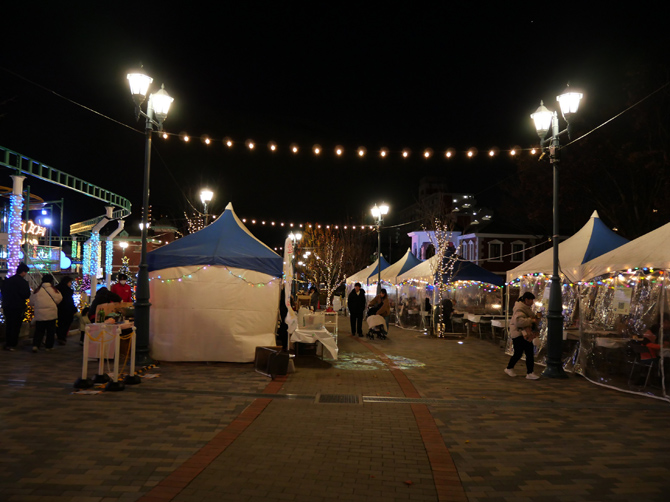 あらかわ遊園クリスマスマーケット2025