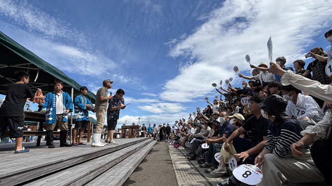 ゆりあげ港朝市