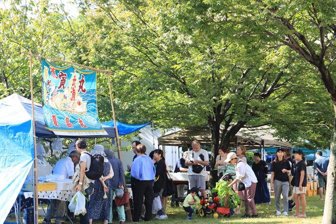 ベイタウン朝市