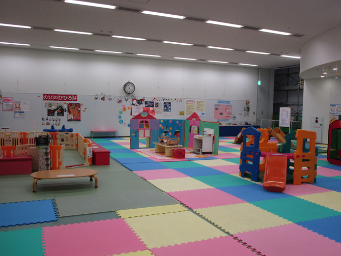 福島市子どもの夢を育む施設 こむこむ館