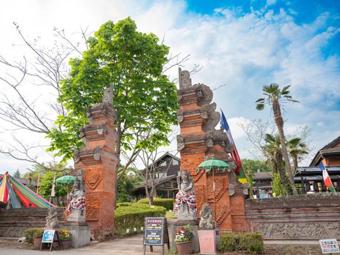 アジアンオールドバザール