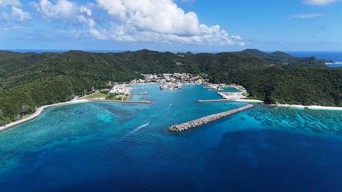 (画像提供:(一社)座間味村観光協会)