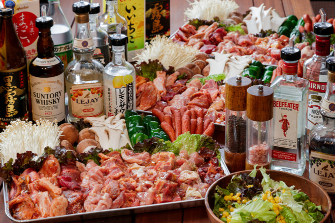 大阪通天閣の屋上貸切BBQテラス チルアウト