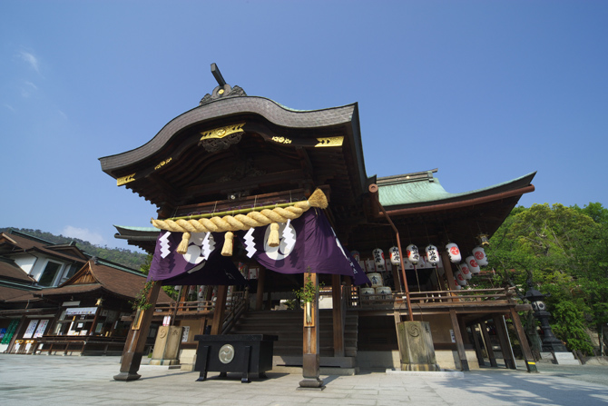 石清尾八幡神社