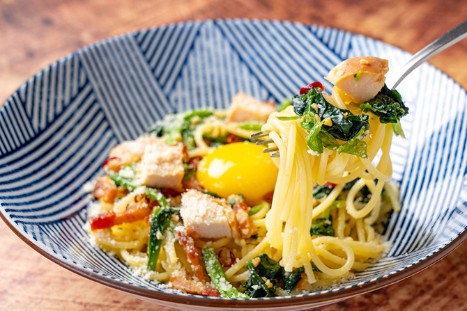 北海道小麦生パスタ 麦と卵 東京八重洲北口店