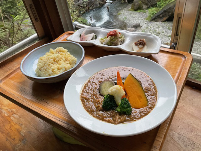 絶景カフェ ぽっぽ