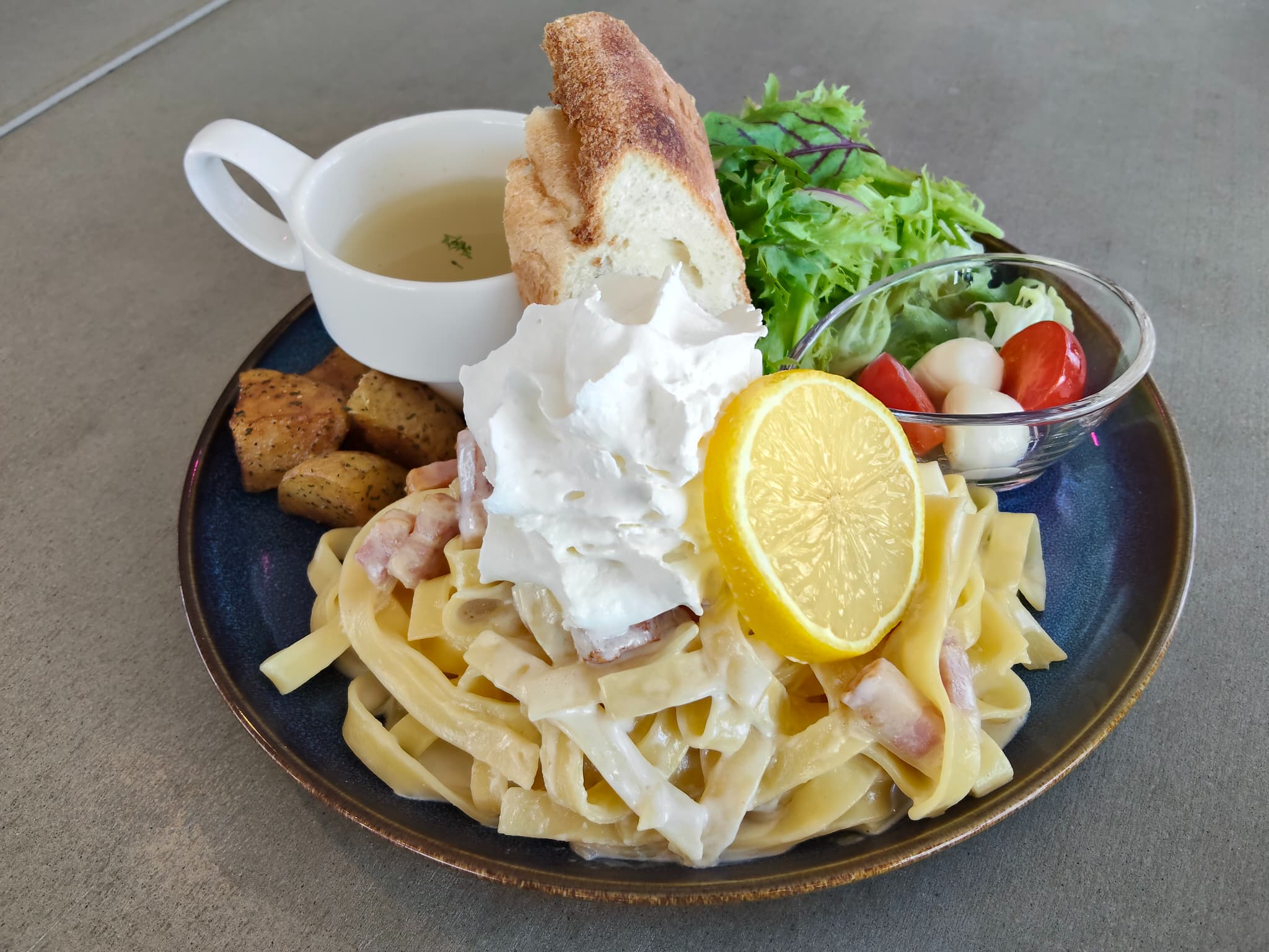 SORA terrace cafe