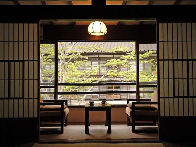 法師温泉 長寿館