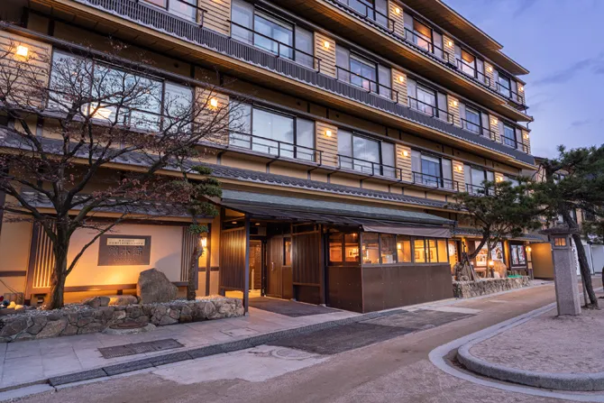 宮島 錦水館