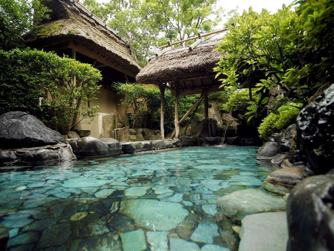 湯村温泉 ゆけむりの宿 朝野家