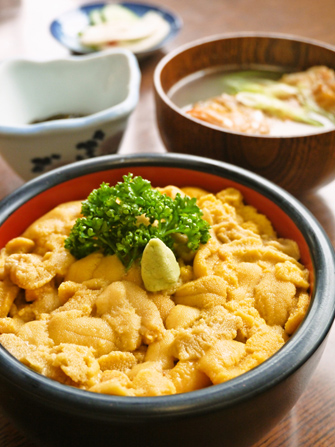 お宿 鱗晃荘 お食事処 うろこ