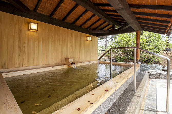 熊谷天然温泉 花湯スパリゾート