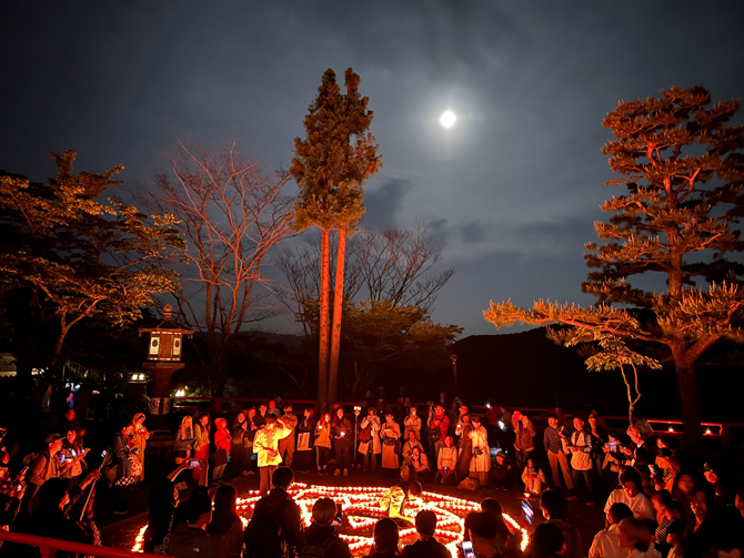 五月満月祭