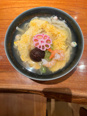 㐂しや