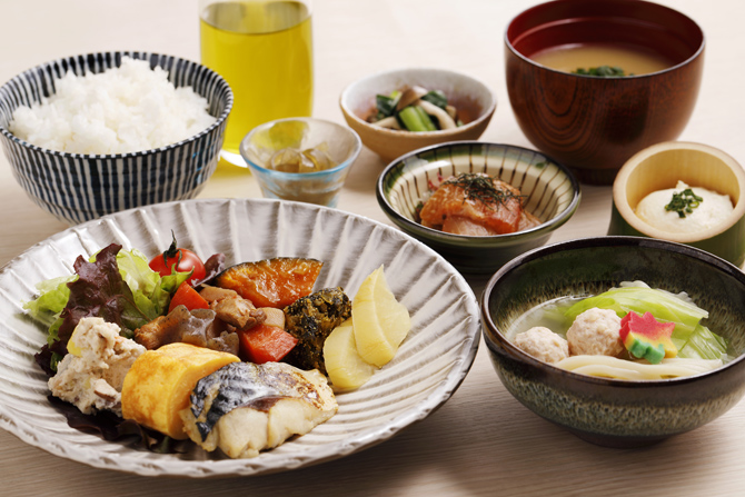 水たき料亭 博多華味鳥 筑紫口店 別館