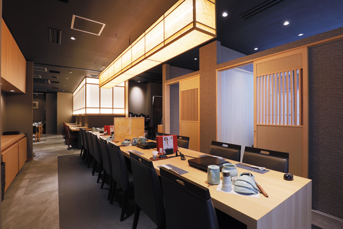 水たき料亭 博多華味鳥 筑紫口店 別館