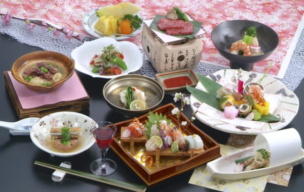 絶品グルメに出会う宿