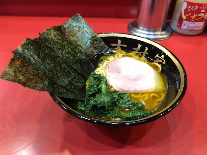 家系総本山 吉村家「家系ラーメン」