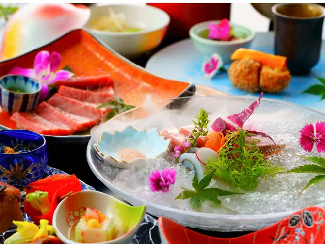 由布岳一望 朝霧のみえる宿 ゆふいん花由