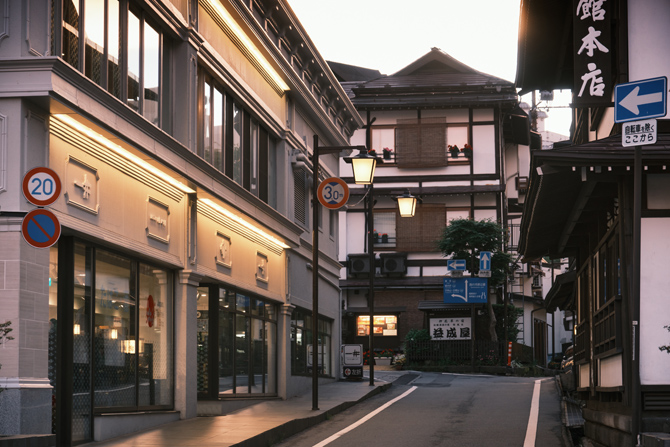 西の河原通り