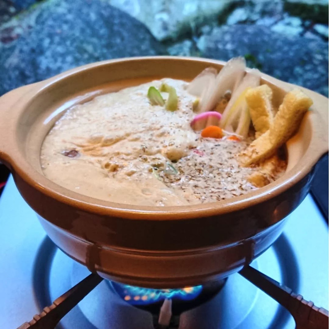 元祖流しそうめん 釜が滝滝茶屋