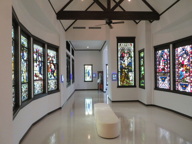 掛川市ステンドグラス美術館