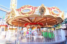 【全国】昭和レトロスポット17選！没入型ミュージアムや遊園地、旅情漂う温泉街も＜2…