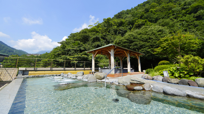 天成園