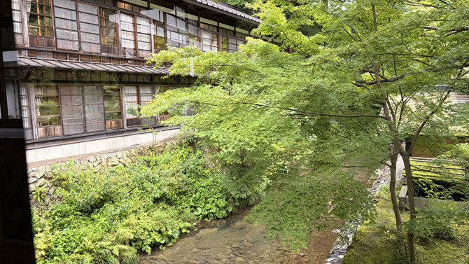 法師温泉 長寿館