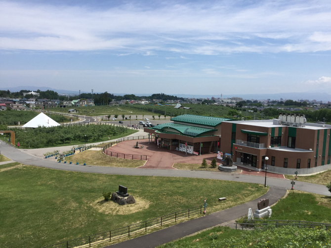弘前市りんご公園「りんごの家」