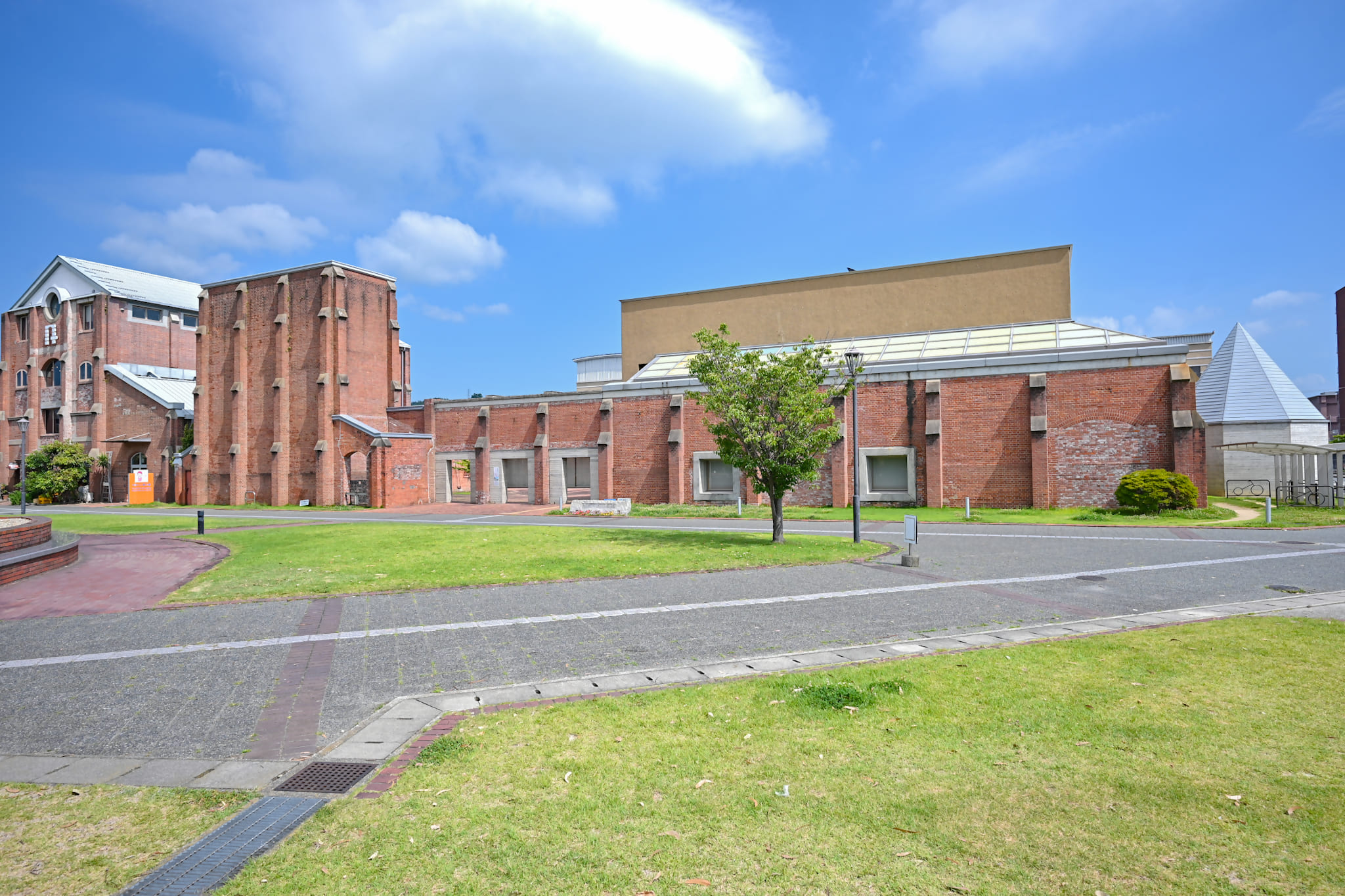 （画像提供：洲本市立洲本図書館）
