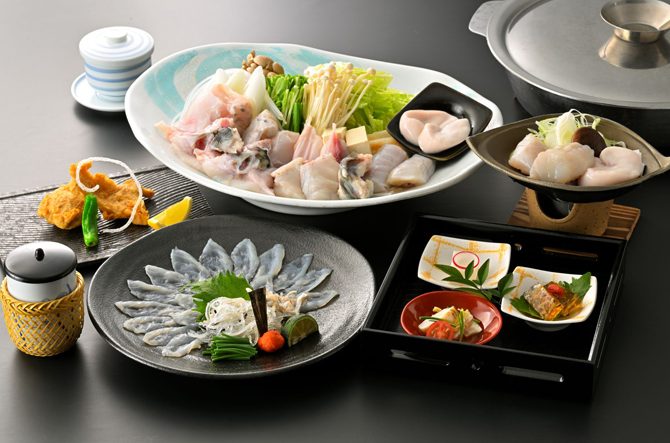 「淡路島3年とらふぐ」が美味しい宿&店10選!会席コースから洋食メニューまで<2026・兵庫>