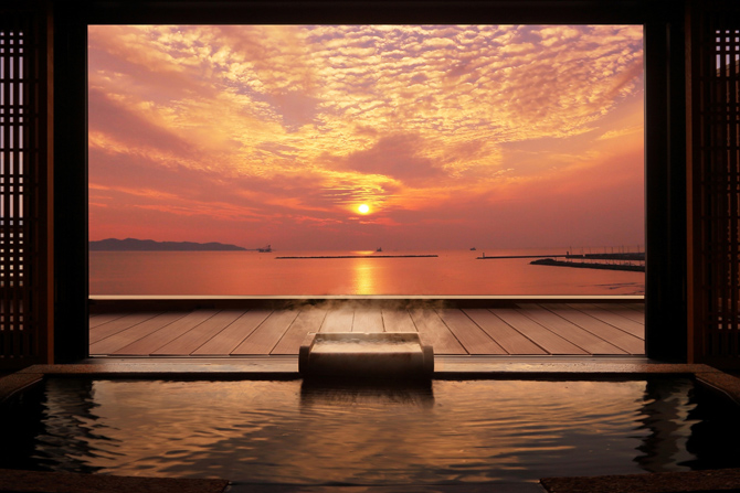 鏡ヶ浦温泉 rokuza