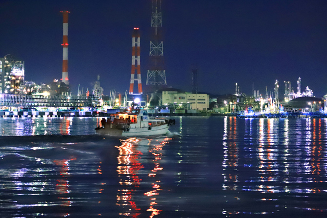 四日市コンビナート夜景クルーズ